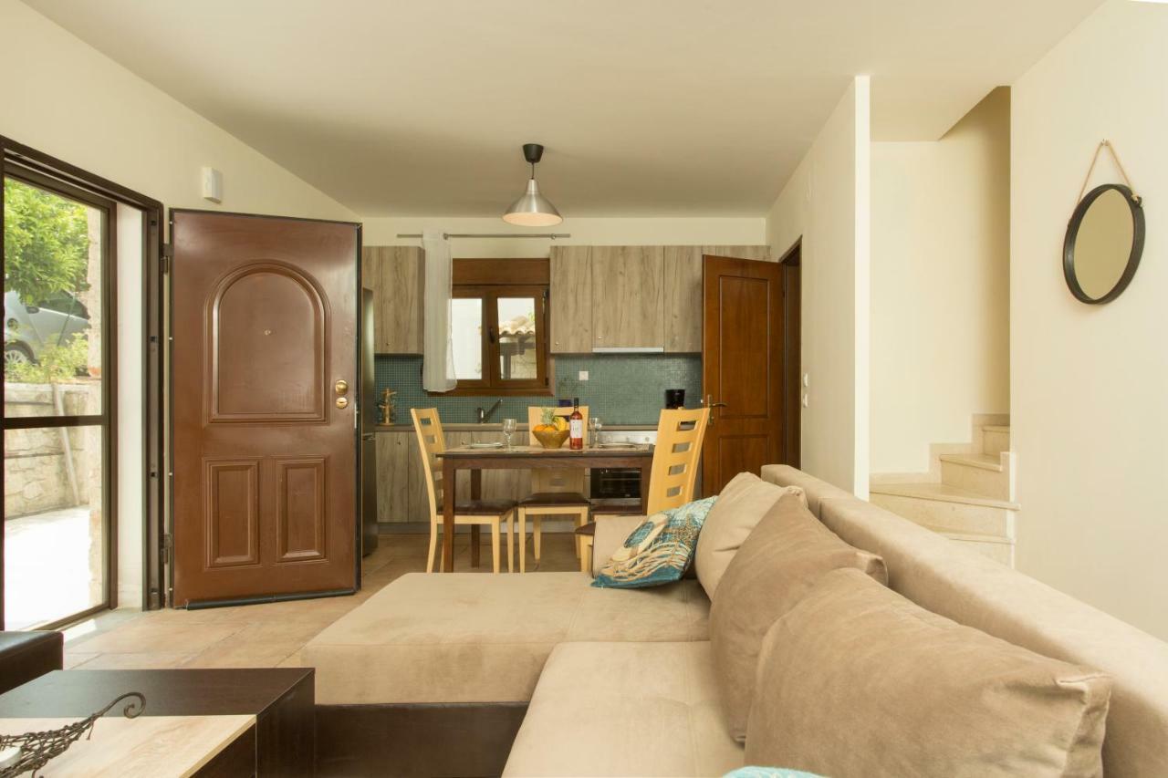 Izabella Sea Side Villa Сивири Екстериор снимка